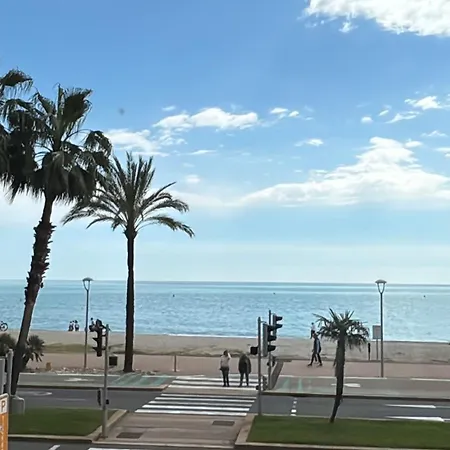 Le Luxe En Front De Mer Avec Vue Imprenable Sur La Mer Appartement Neuf *